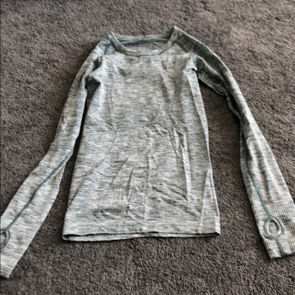Lululemon long sleeve top
